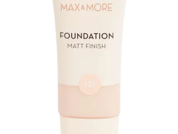 Best Max & More Matt Finish Foundation