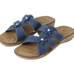 slippers-ACphMPHT-0.webp