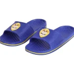 slippers-ArcwOwIQ-0.webp